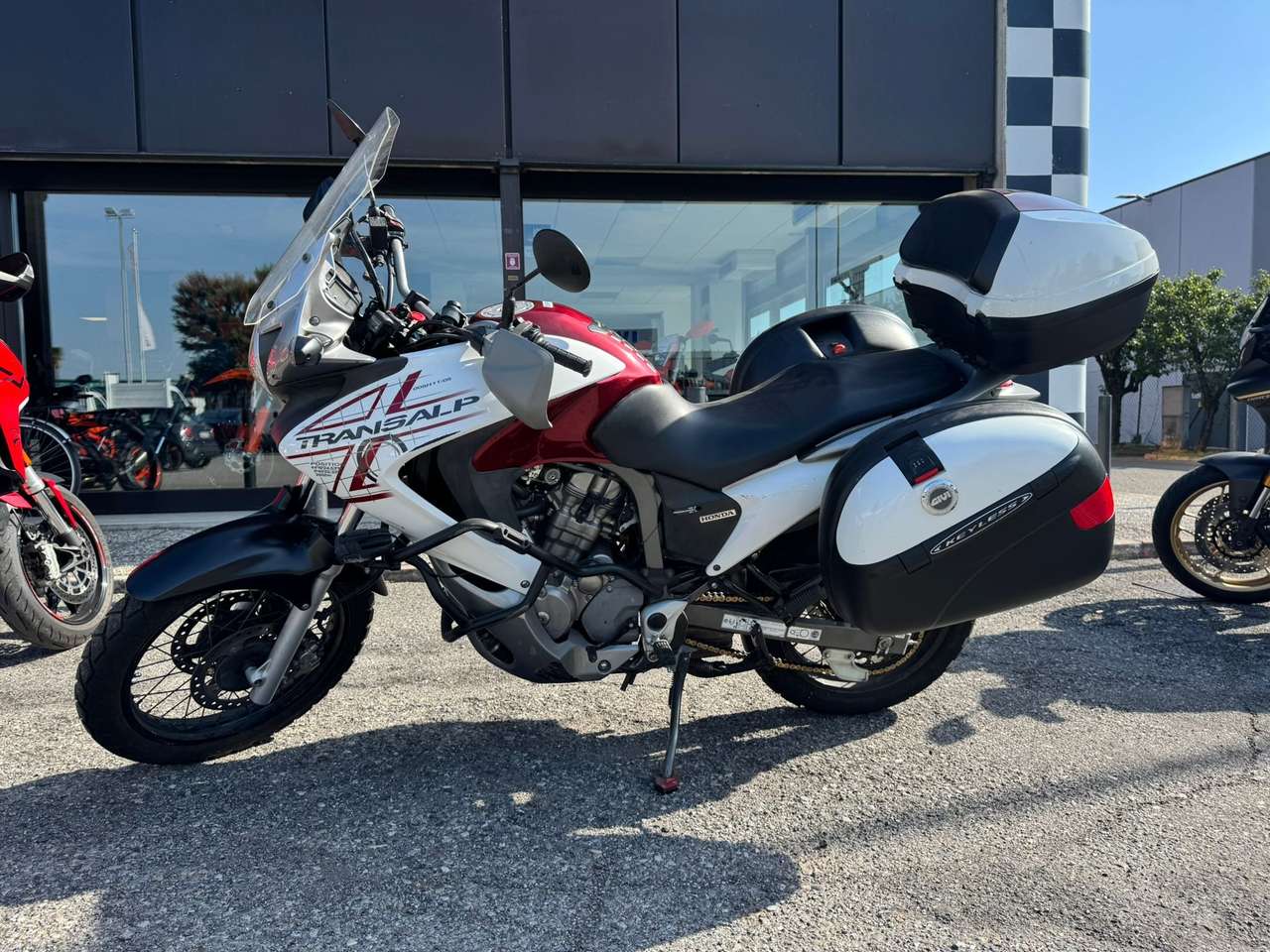 Honda XL 700 V