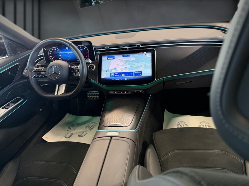 Mercedes-Benz E 220 d  AMG+MBUX+PANO+DISTR+NIGHT+LED+KAMERA — photo 13