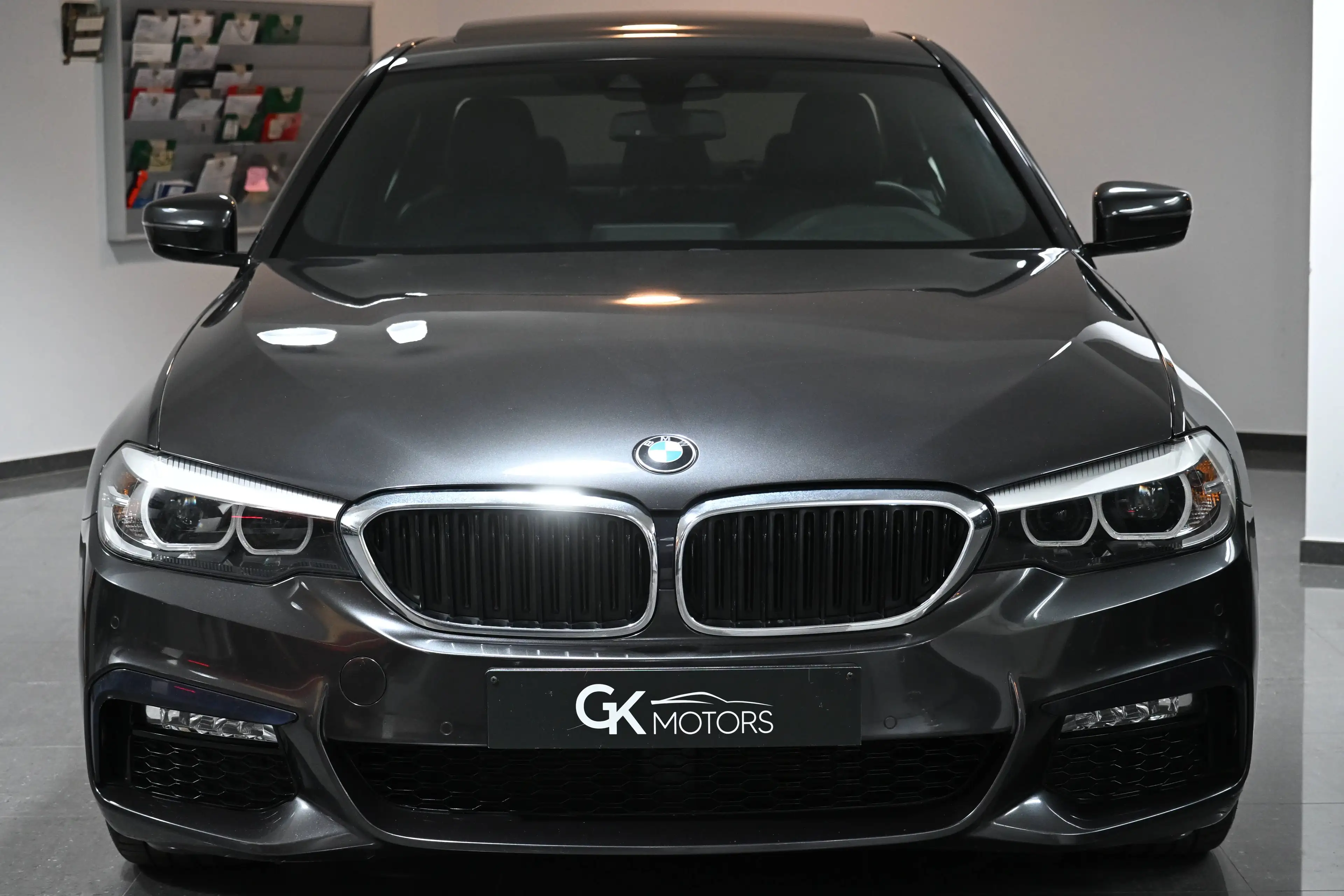 BMW 520 dAS | M Sportpakket | Automaat F1 | Opendak | Camera | Navigatie | Xenon | Leder | Ambient | FULL Model 2019 — photo 3