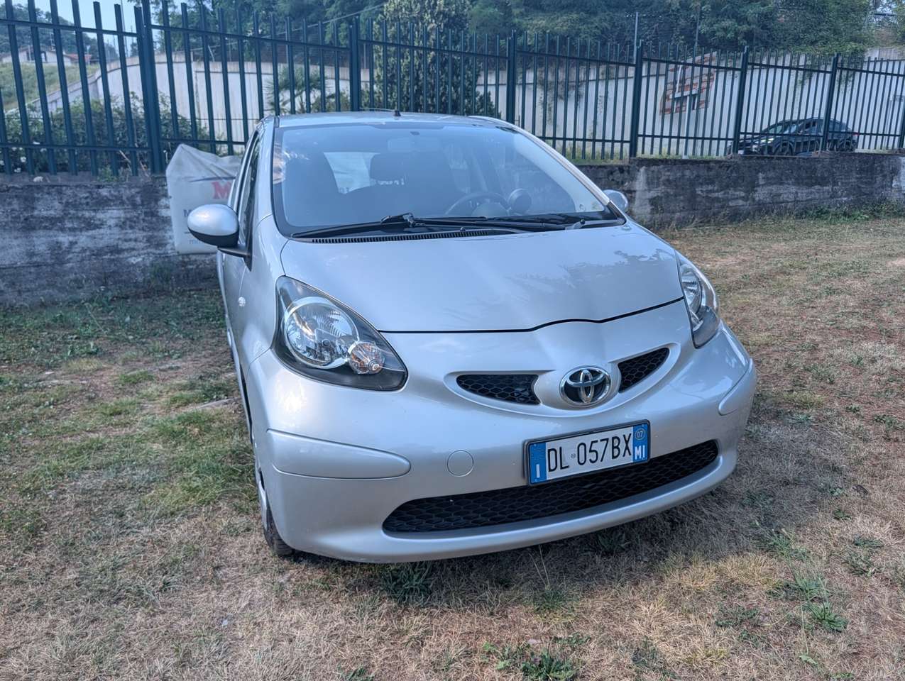 Toyota Aygo Aygo 1.0 12V VVT-i 5 porte Sol