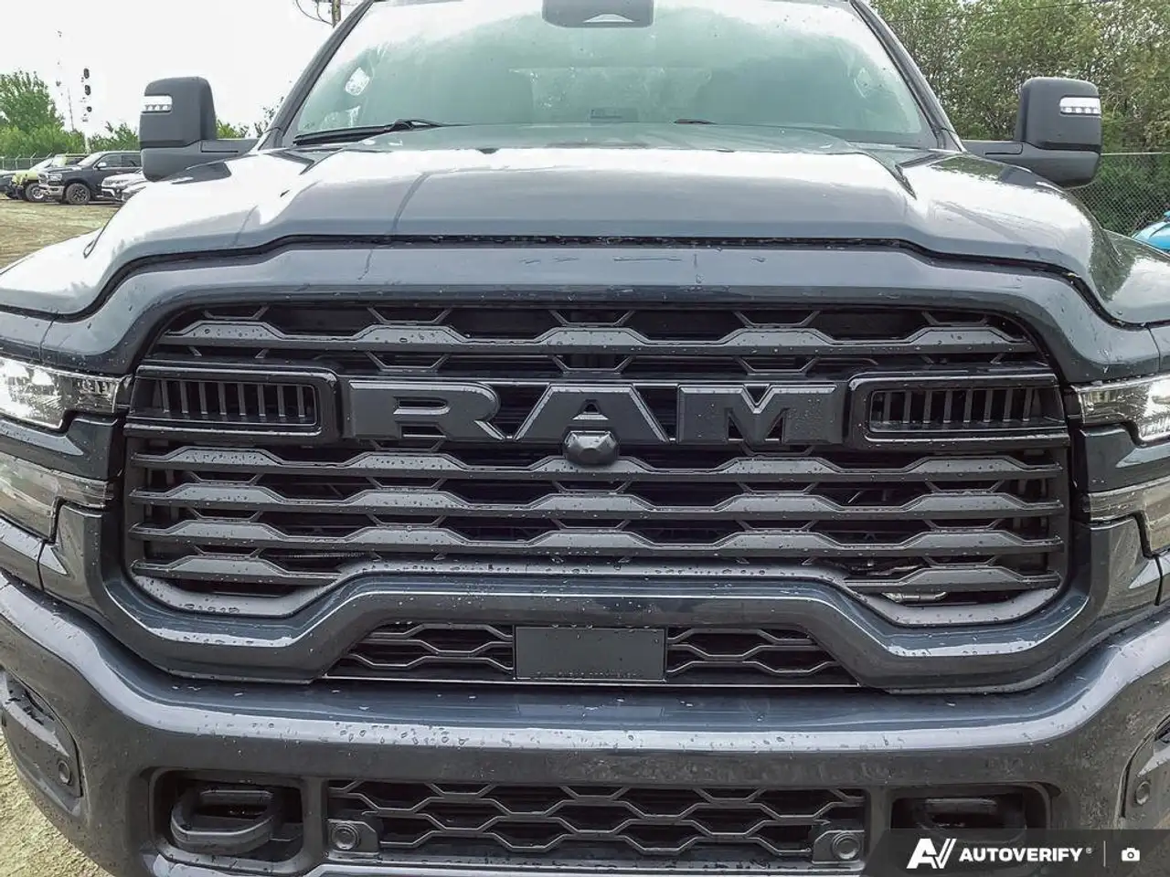 RAM 2500 снимка RAM 2500