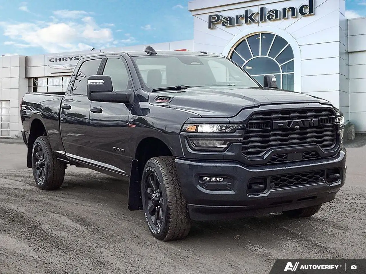 RAM 2500 снимка RAM 2500