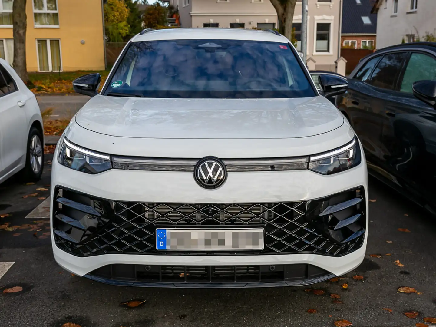 Volkswagen Tayron R-Line 2.0 TDI SCR 4MOTION Massagesitz Weiß - 2