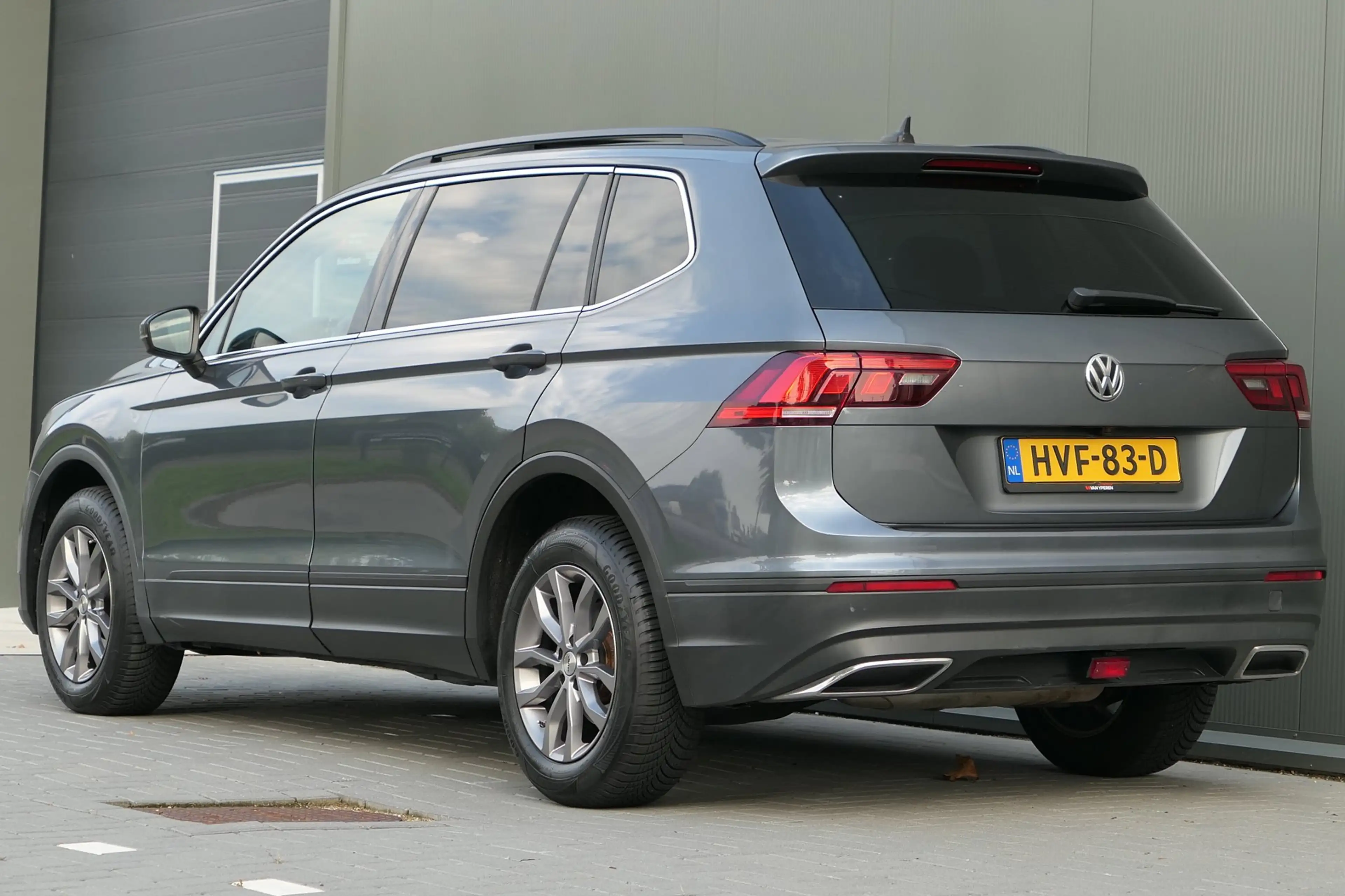 Volkswagen Tiguan Allspace All-Space 2.0 TSI 4Motion Highline Panorama Carpla — photo 23