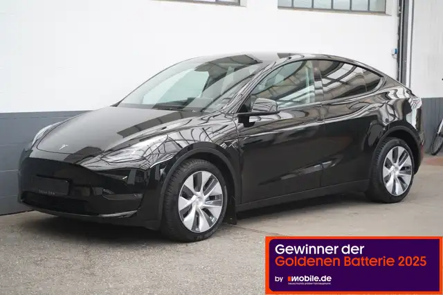 Tesla Model Y Long Range AWD *Mwst. ausweisbar*