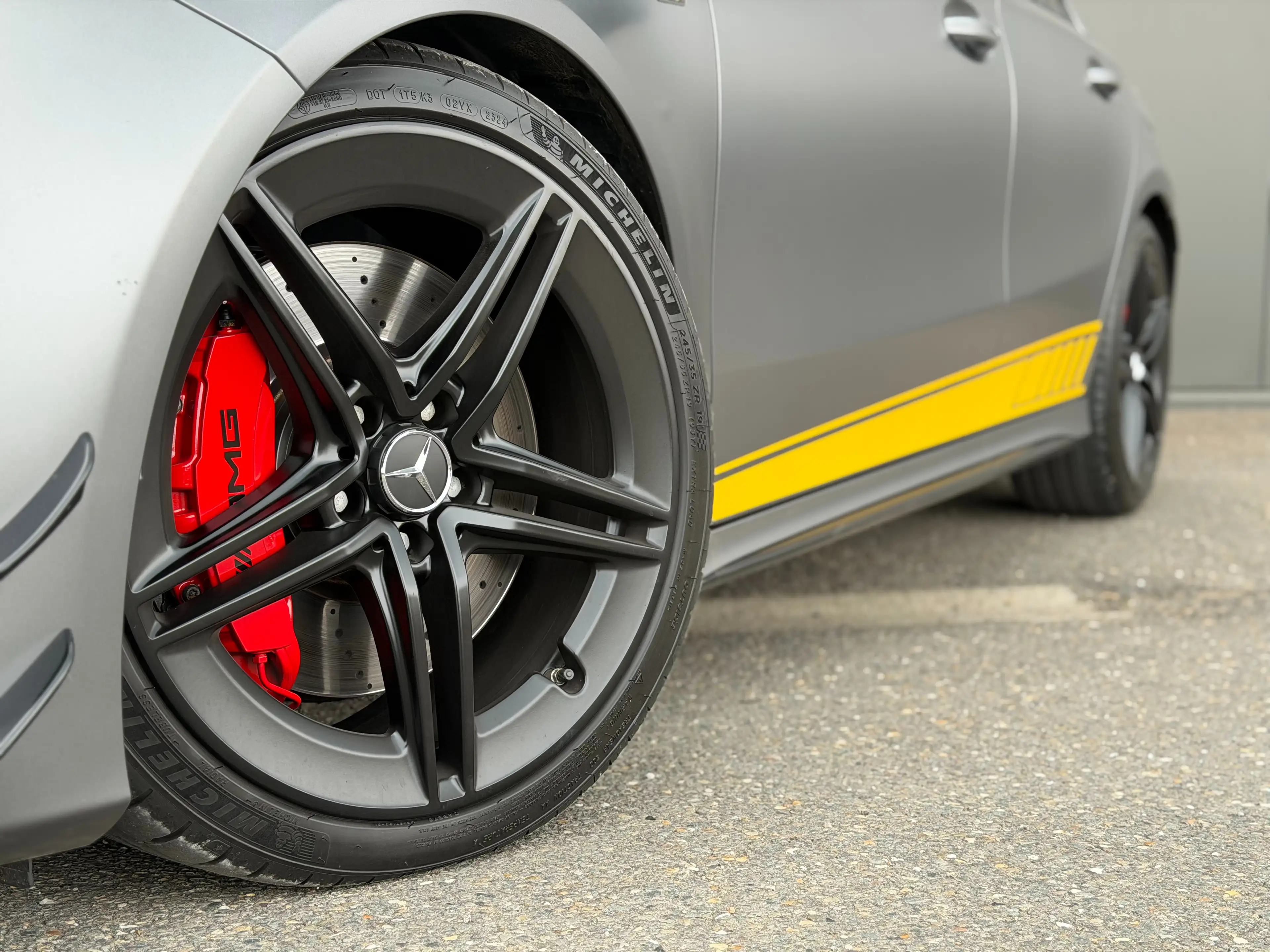 Mercedes-Benz A 45 AMG S 4-Matic 421cv - Edition One - Pack Aero - Pano — photo 8