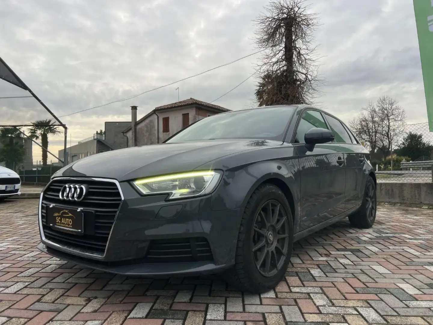 Audi A3 SPB 35 TDI S tronic Business Grigio - 1