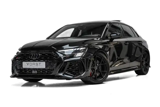 Audi RS3 2.5 TFSI quattro HUD Pano Hulk B&O Milltek