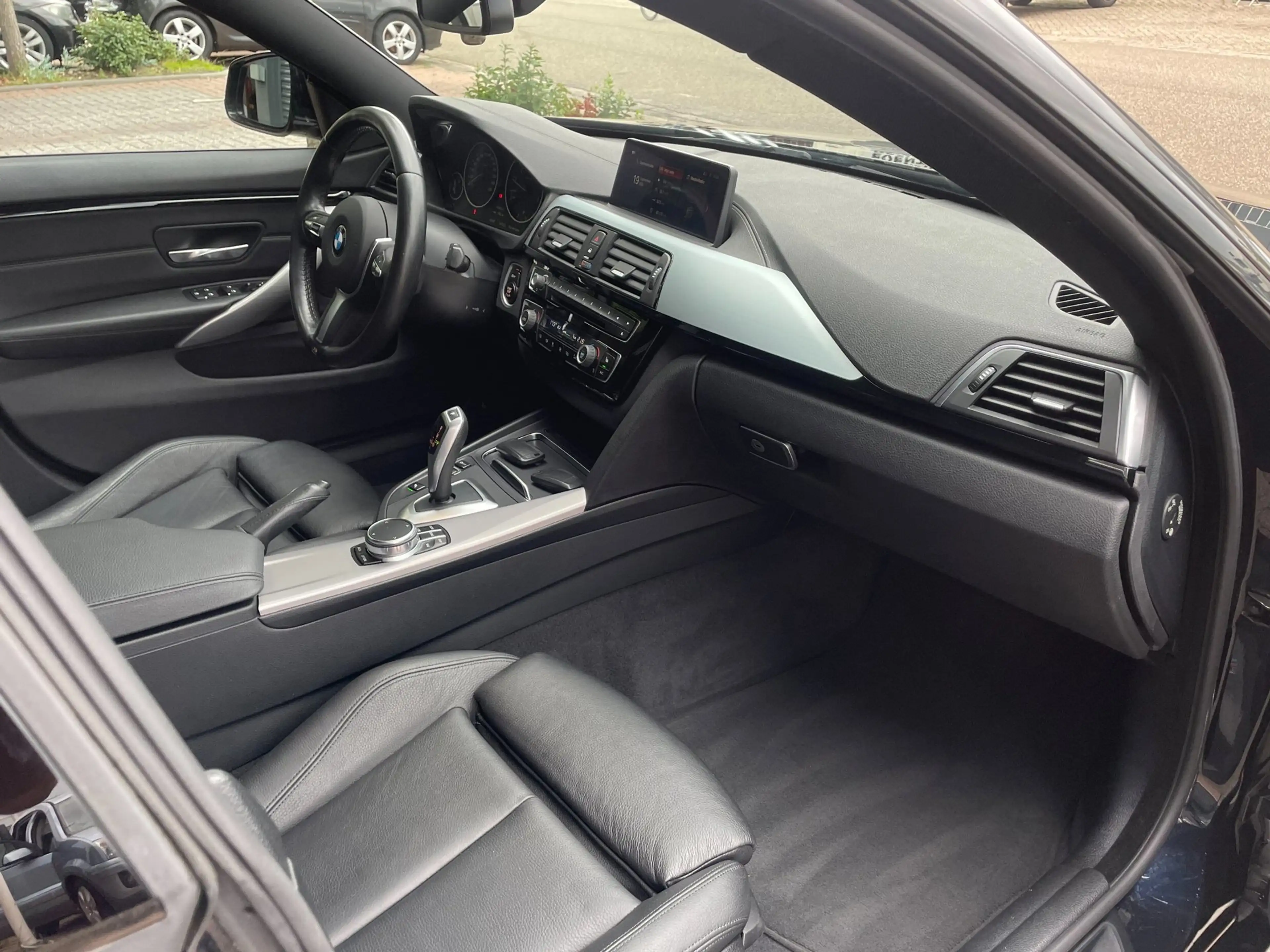 BMW 418 4-serie Gran Coupé 418i High Executive Edition M-P — photo 20
