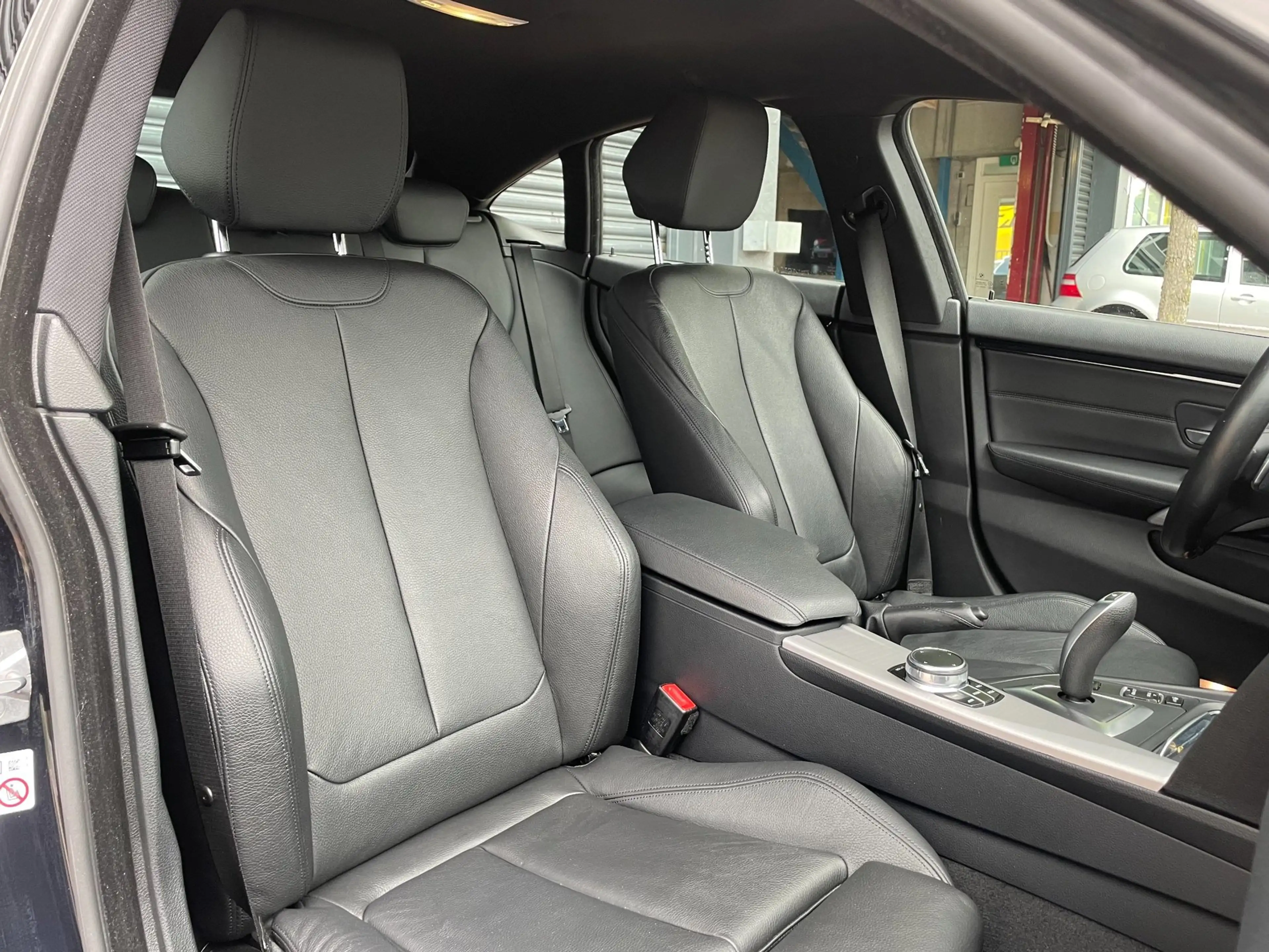 BMW 418 4-serie Gran Coupé 418i High Executive Edition M-P — photo 25