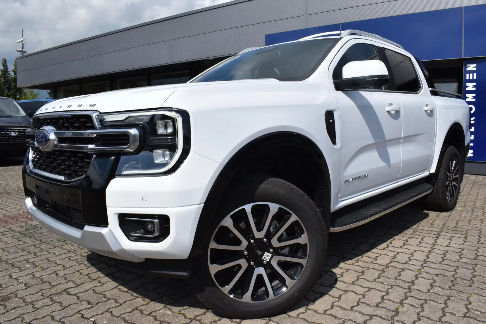 Ford Ranger Platinum 3.0d V6 LED ACC NAVI TWA ROLLO Bianco - 1