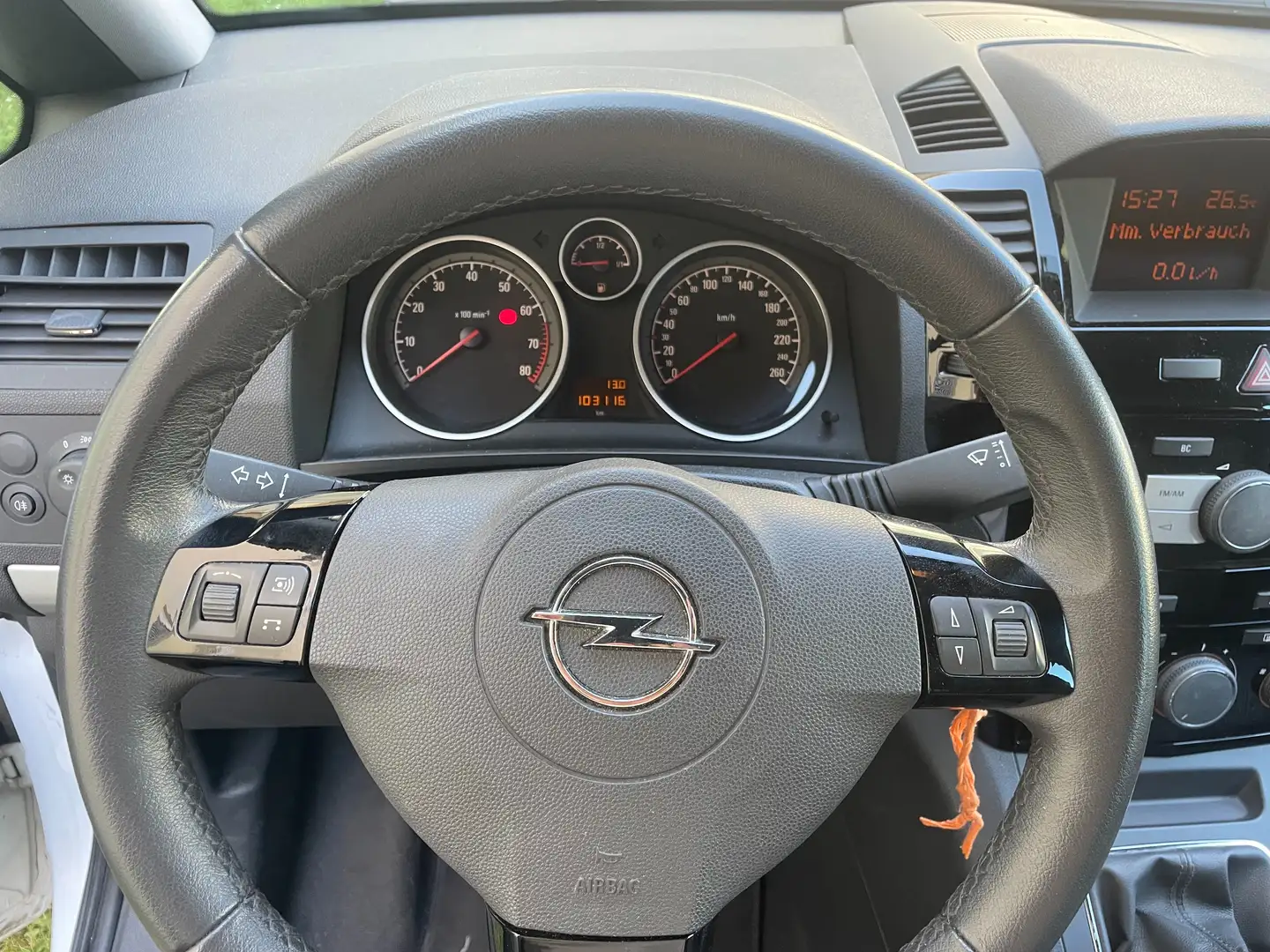 Opel Zafira Zafira 1,6 Edition 111 Weiß - 1