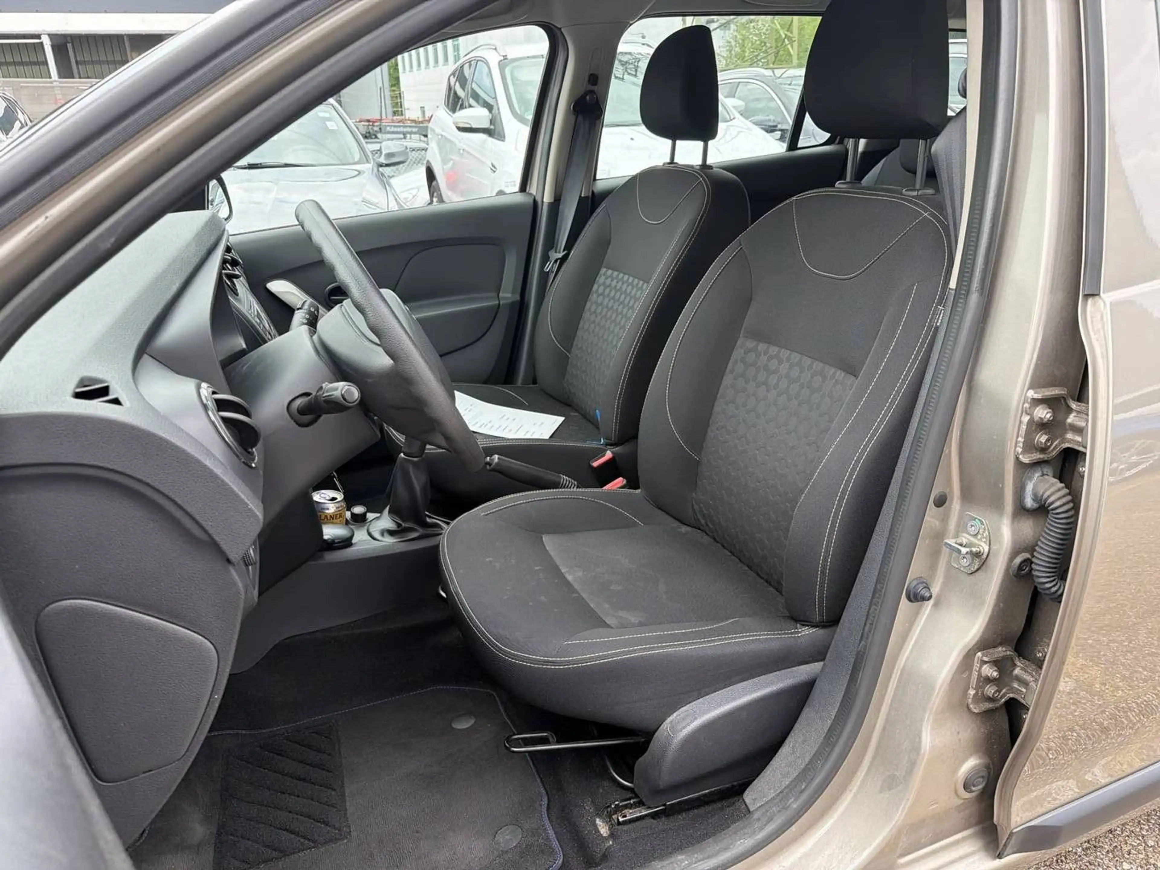 Dacia Logan MCV II Kombi Laureate — photo 12