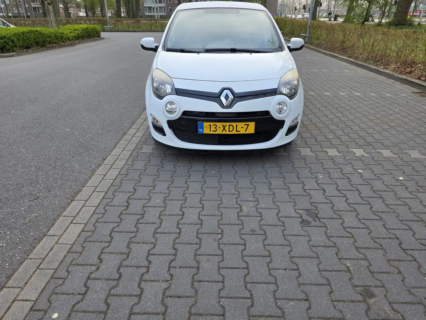 Renault Twingo 1.2 LEV 16V 75 iTwingo - 1