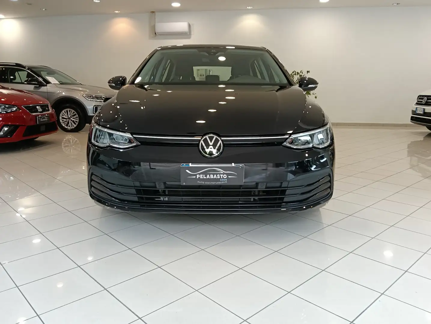 Volkswagen Golf Golf VIII 2020 2.0 tdi Style 115cv dsg Nero - 2