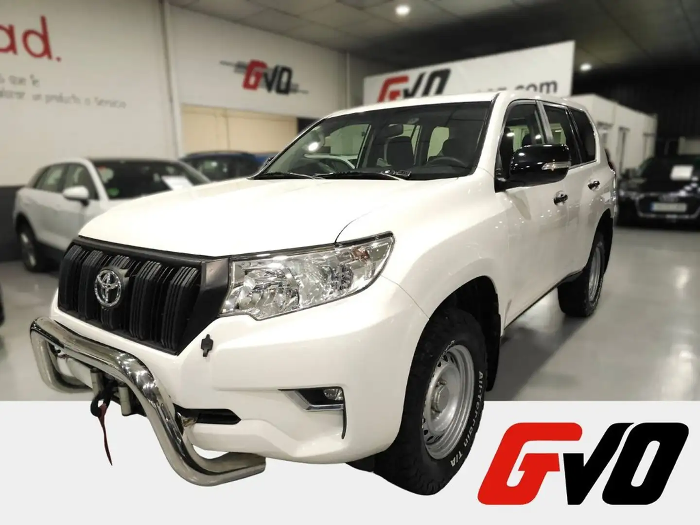 Toyota Land Cruiser 2.8 D-4D 177CV GX Blanc - 1