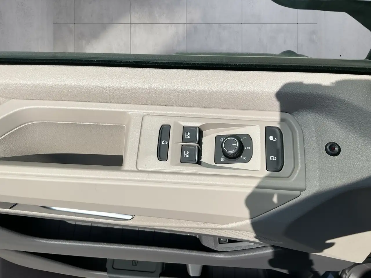 Volkswagen T7 Multivan 2026 — фото 11
