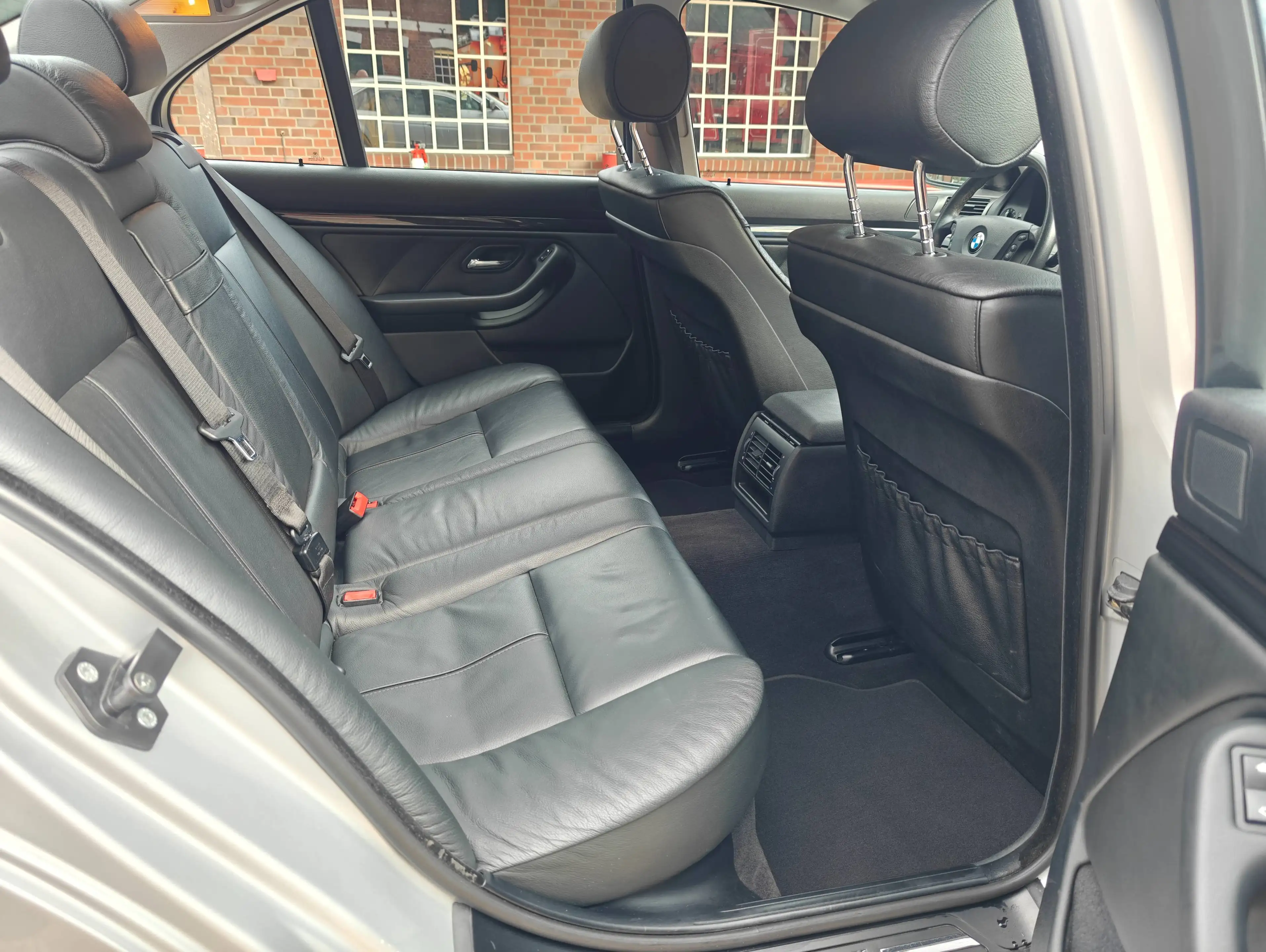 BMW 525 525i / 2 Hand / Leder / Navi Pro / SHD / Klimaautomatik — photo 15