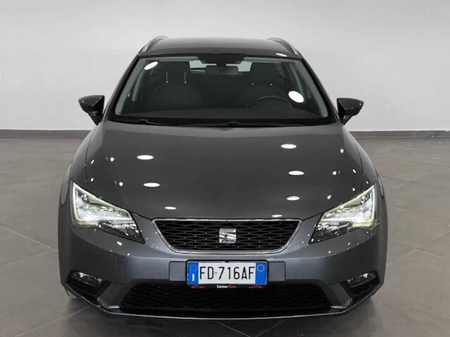 SEAT Leon 1.6 TDI 105 CV ST Start/Stop Business NAVI Grigio - 2