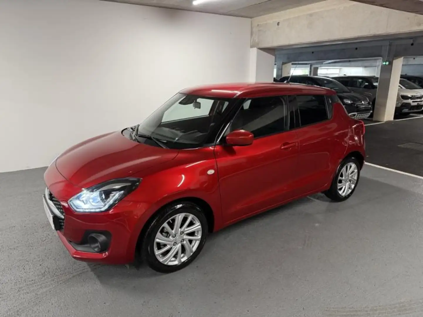 Suzuki Swift 1.2 Dualjet Hybrid 83ch Privilège Auto Rouge - 1