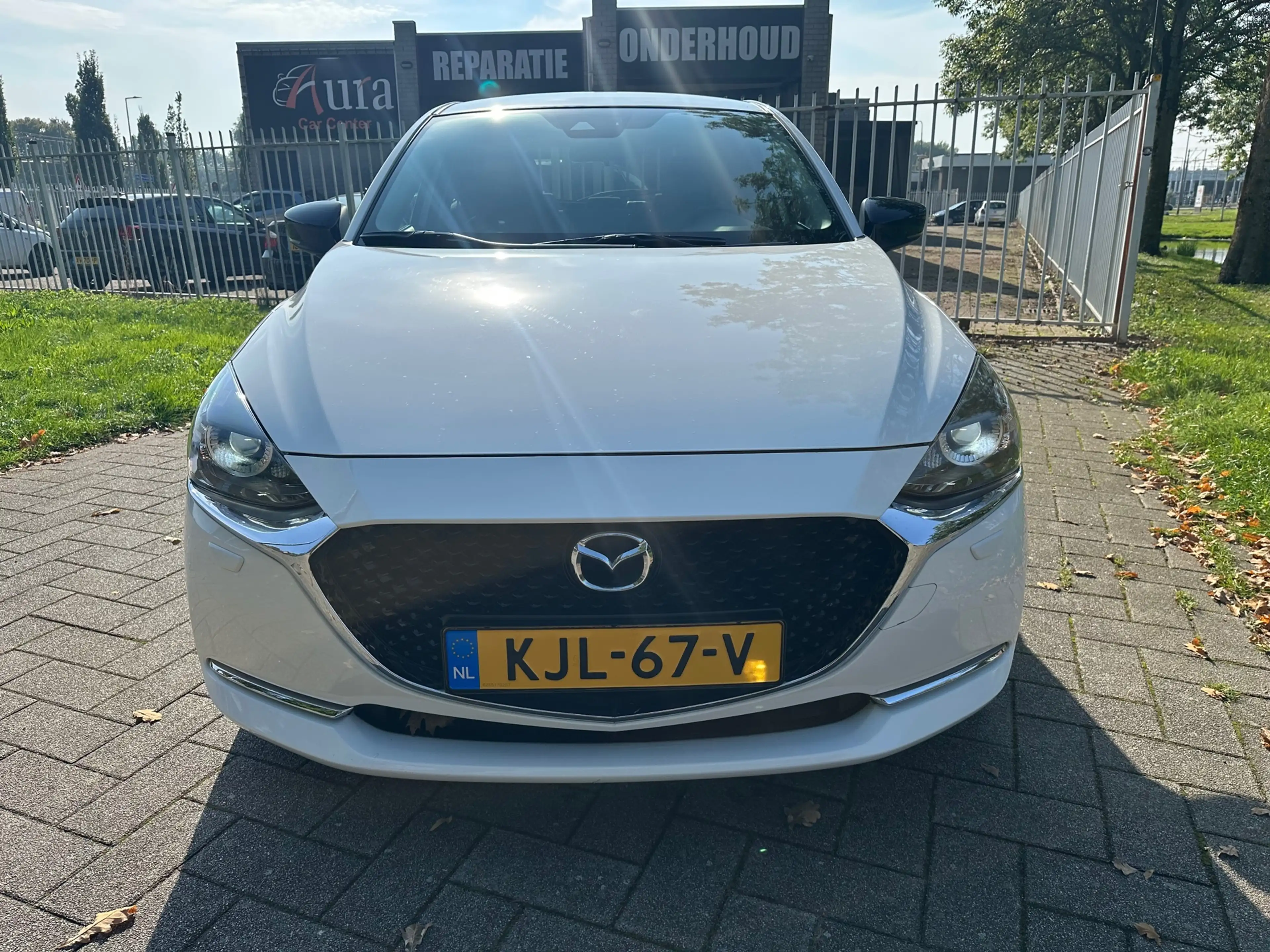 Mazda 2 1.5 Skyactiv-G Signature — photo 4