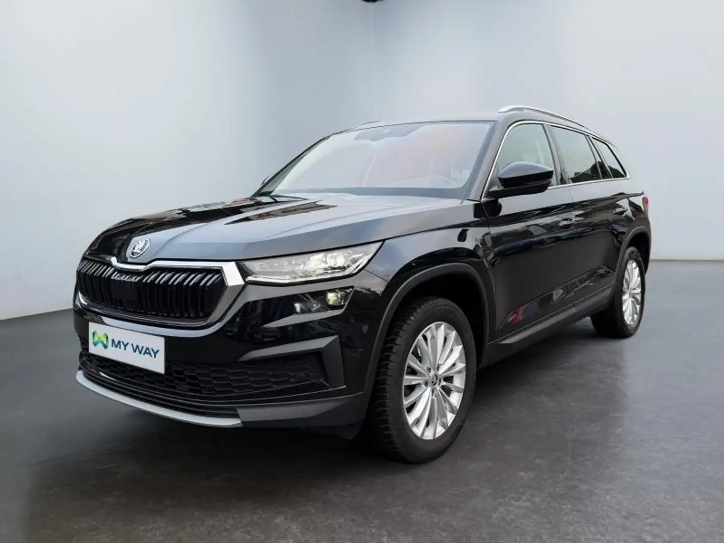 Skoda Kodiaq Boite auto*7 places*GPS*Caméra*Carplay*Capteurs A Noir - 1