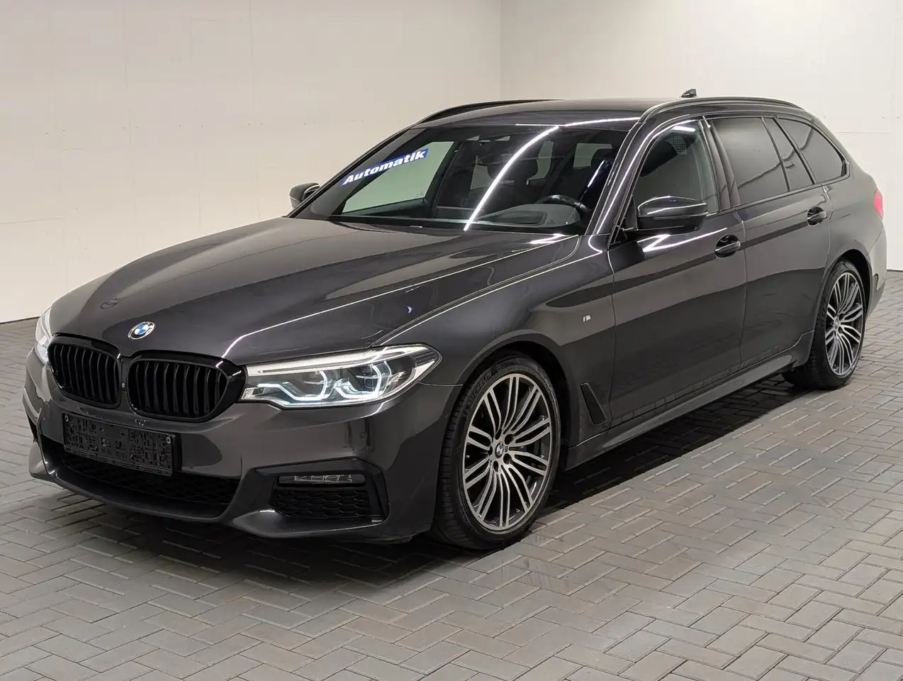 BMW 530