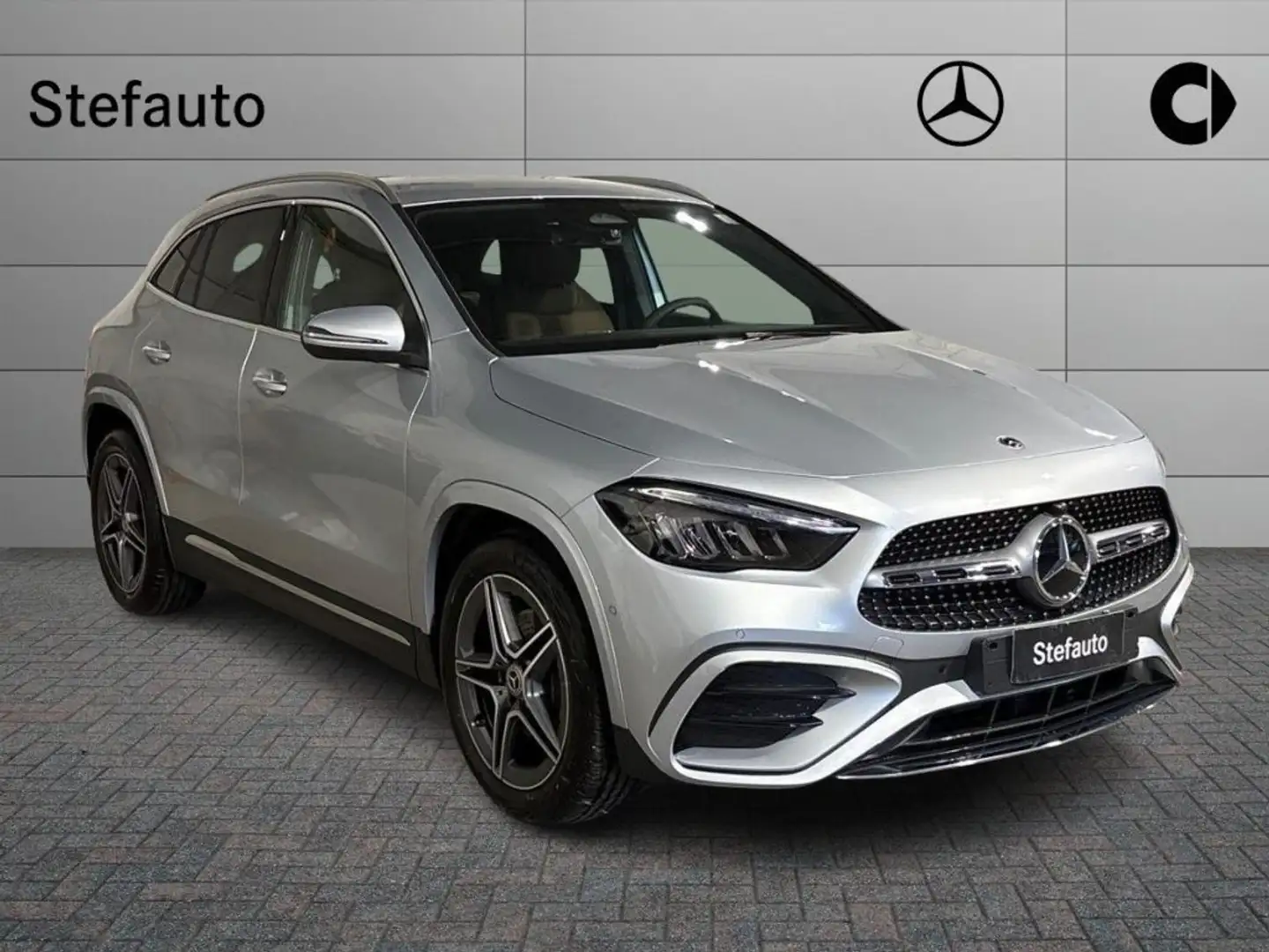 Mercedes-Benz GLA 200 d Automatic AMG Line Advanced Plus Argento - 1