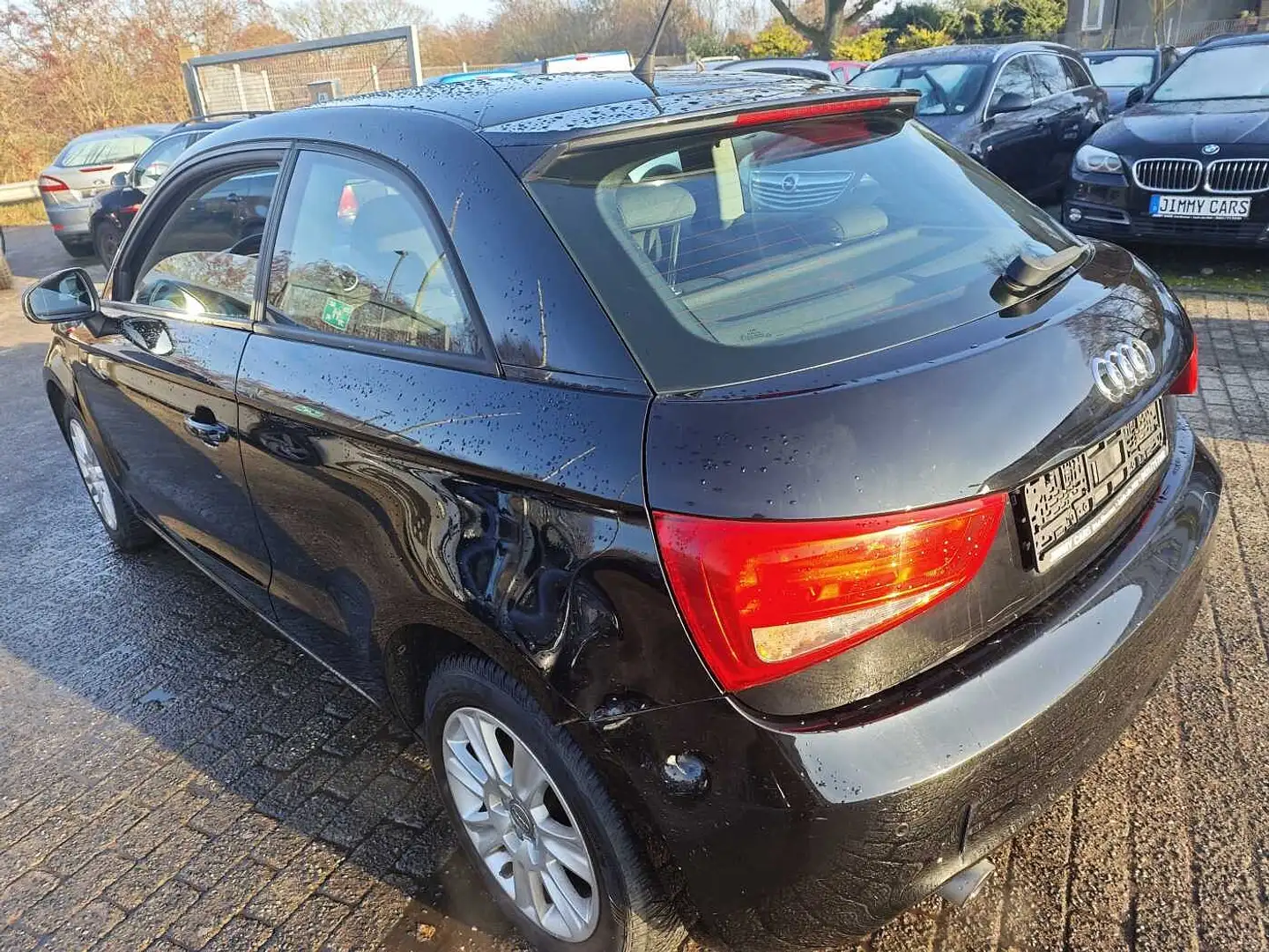 Audi A1 1.2 TFSI Ambition Schwarz - 2