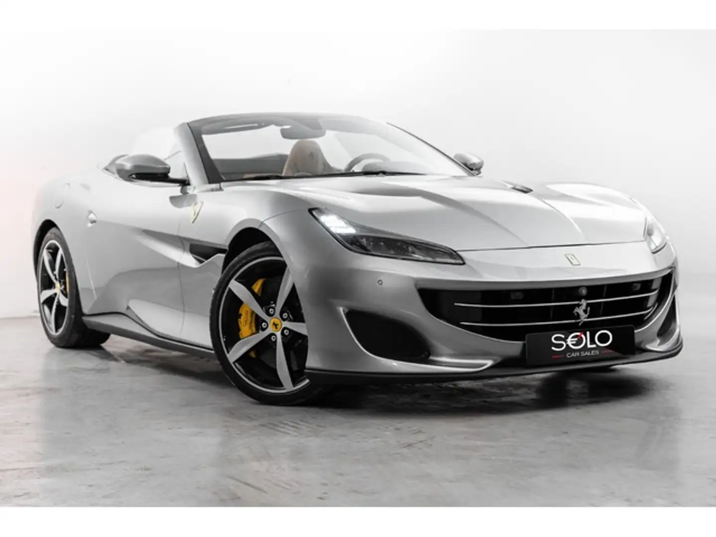 Ferrari Portofino Gris - 1