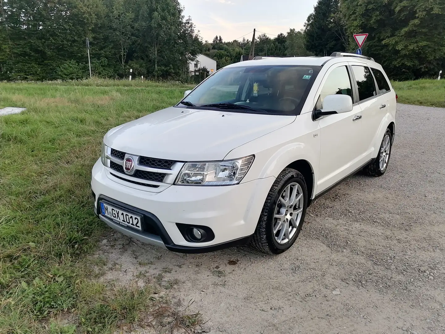 Fiat Freemont AWD Automatik 170 Weiß - 1