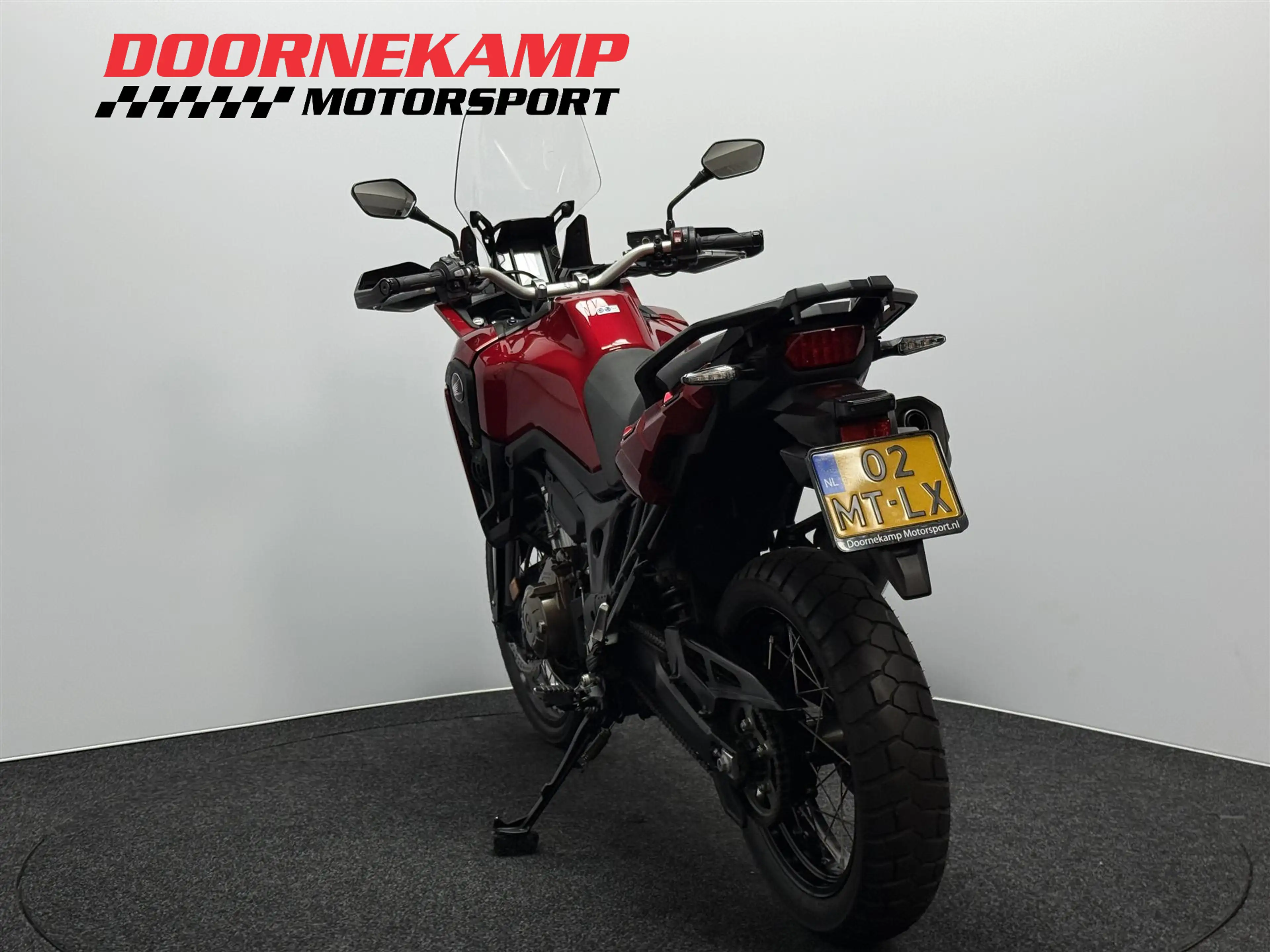 Honda CRF 1000 L AFRICA TWIN — photo 12