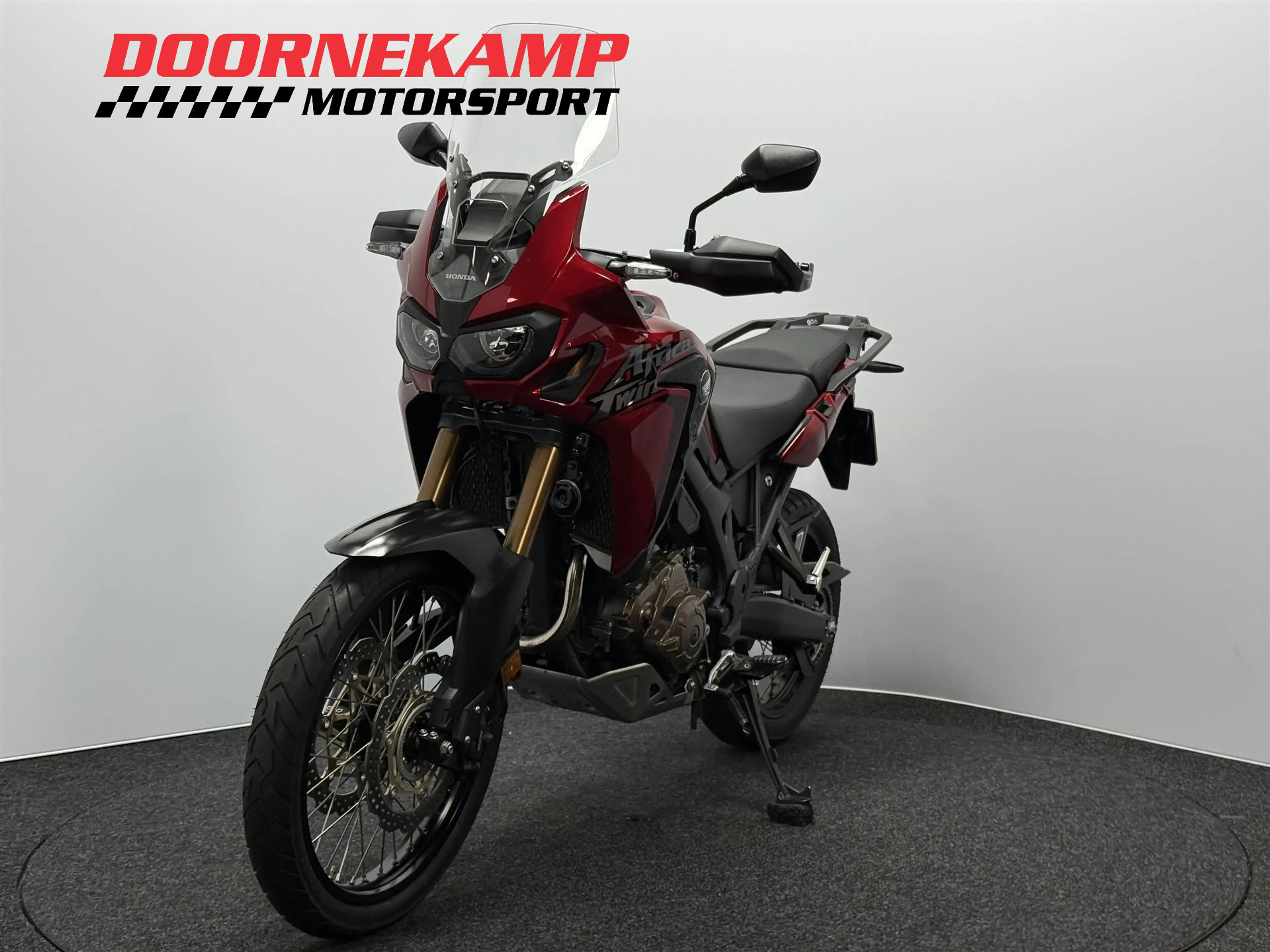 Honda CRF 1000 L AFRICA TWIN — photo 6