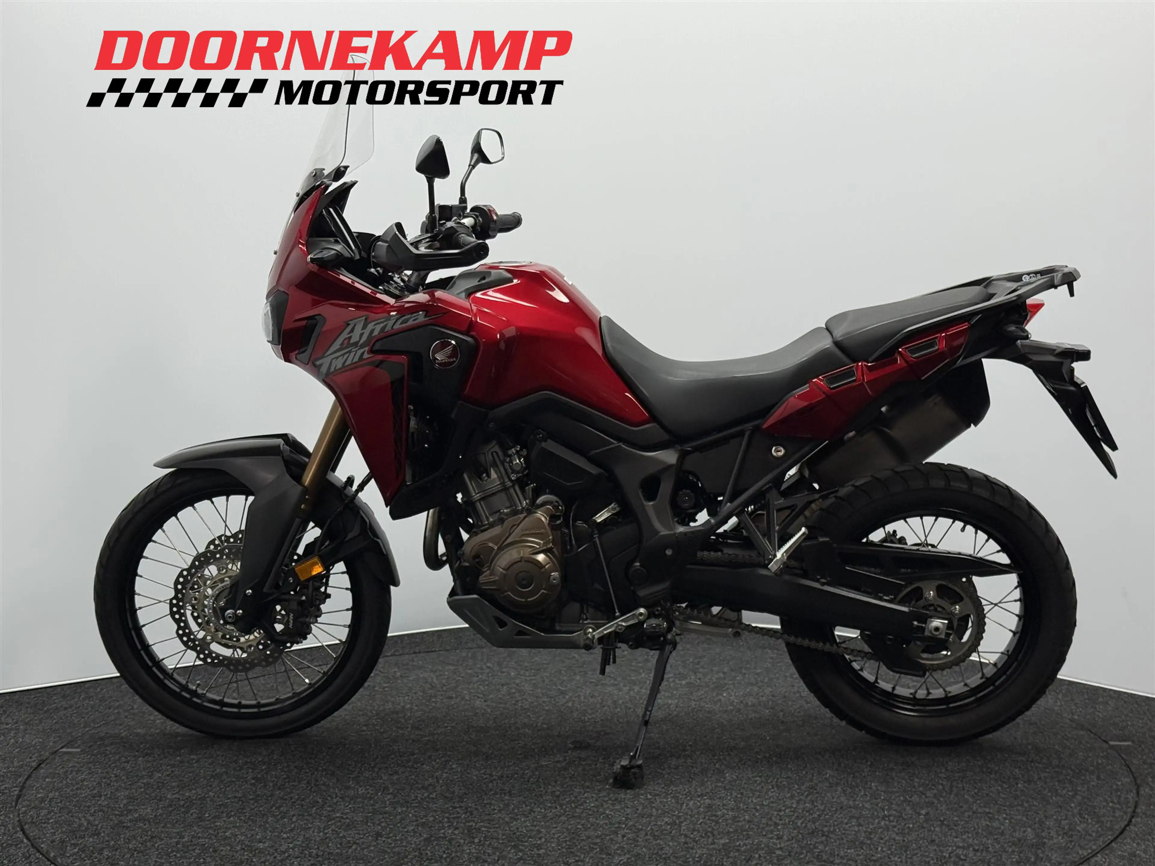 Honda CRF 1000 L AFRICA TWIN — photo 9