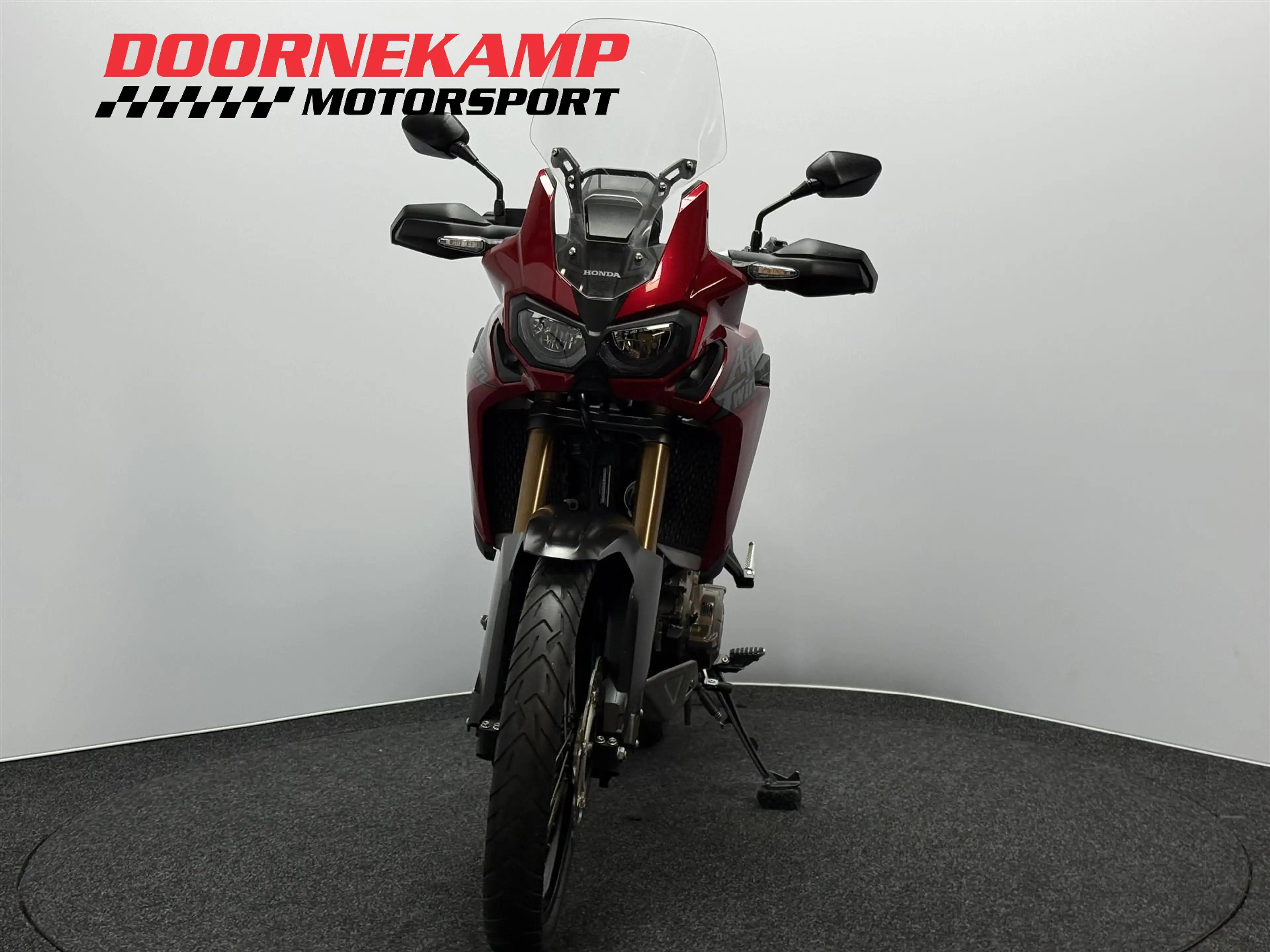 Honda CRF 1000 L AFRICA TWIN — photo 5