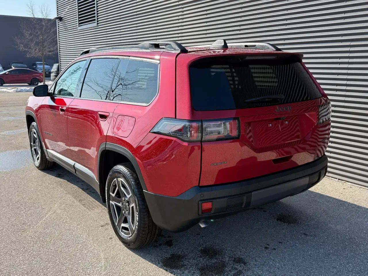 Jeep Cherokee снимка Jeep Cherokee
