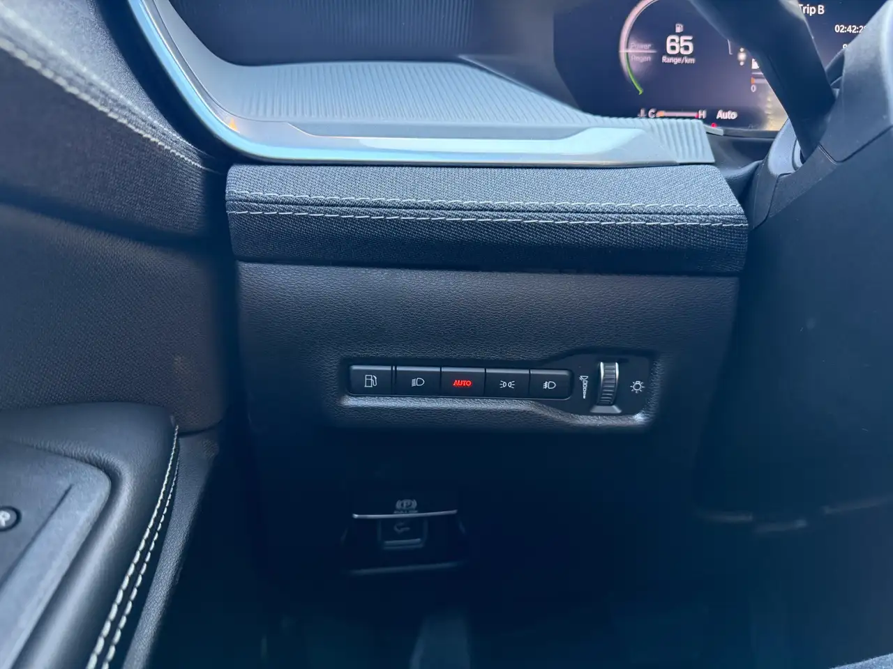 Jeep Cherokee снимка Jeep Cherokee