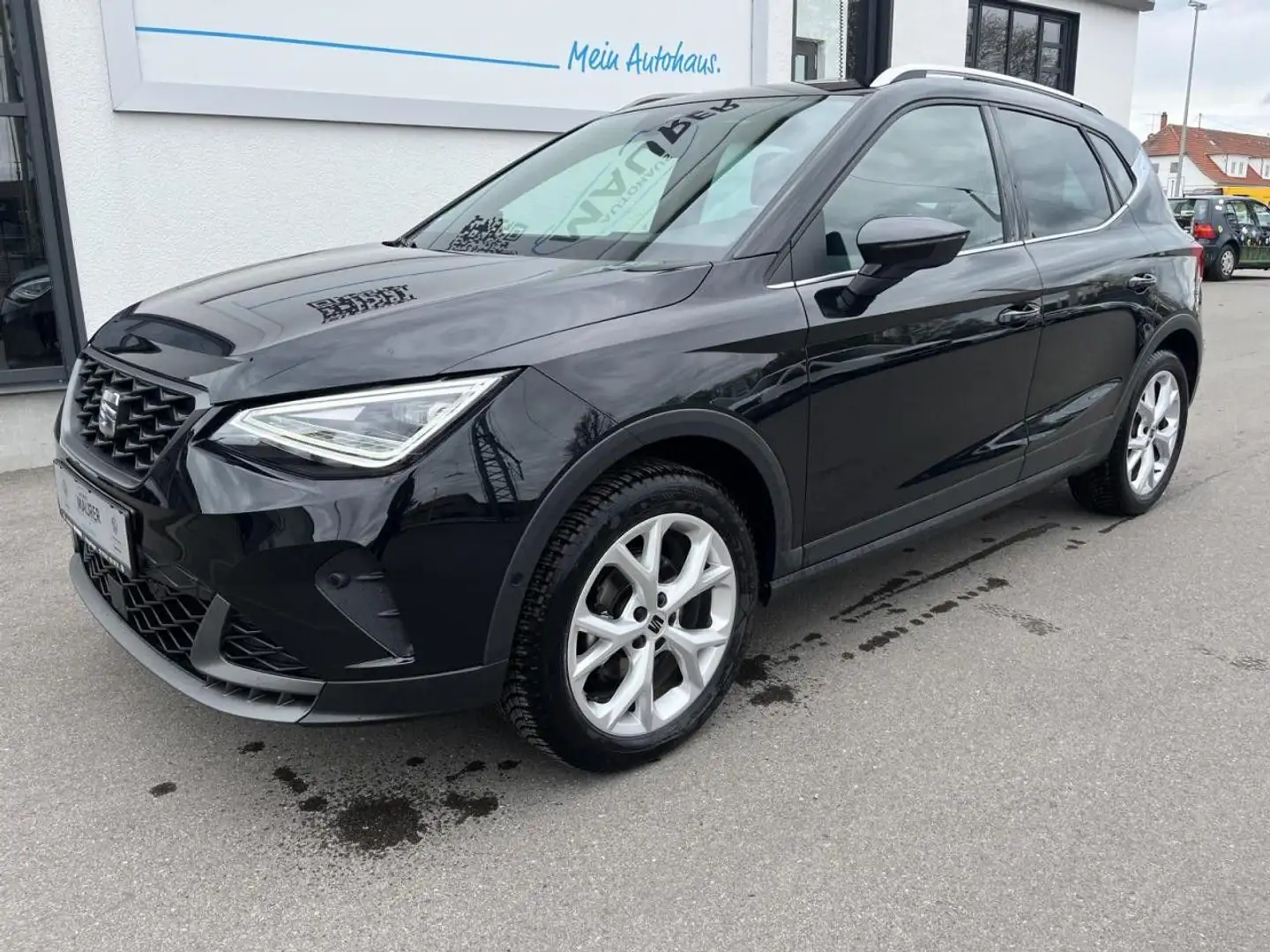 SEAT Arona 1,5 TSI DSG FR LED Dinamica Kamera Navi Schwarz - 2