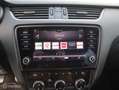 Skoda Octavia Combi 1.6 TDI Greentech Ambition Business Blanc - thumbnail 23
