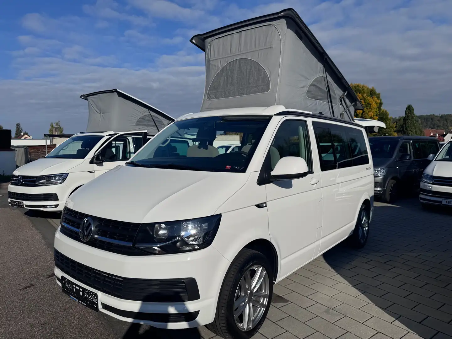 Volkswagen T6 California California Beach/Luftstandheizung/GRA/PDC/Drehsitz Weiß - 1