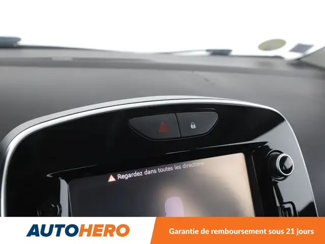 Renault Clio view 25