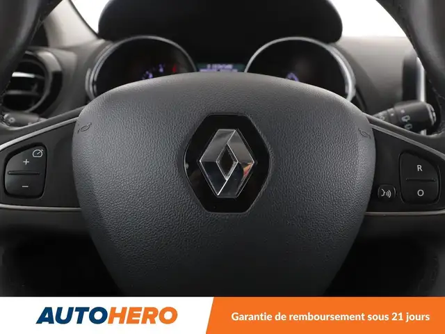 Renault Clio view 19