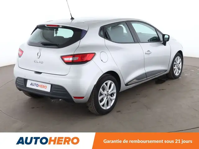Renault Clio view 6