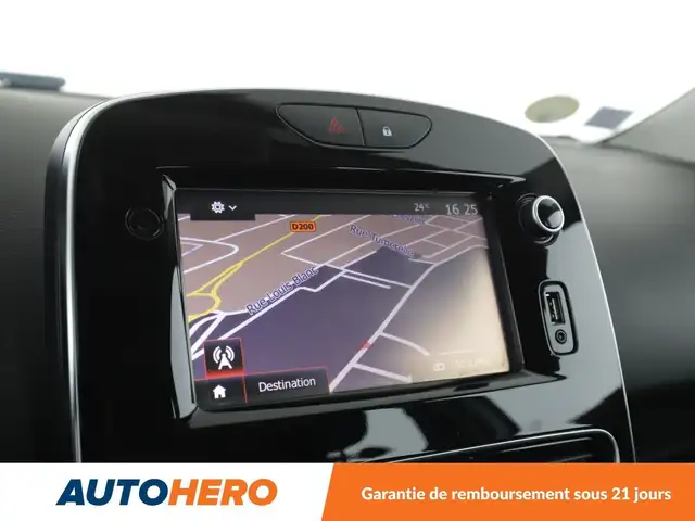 Renault Clio view 23