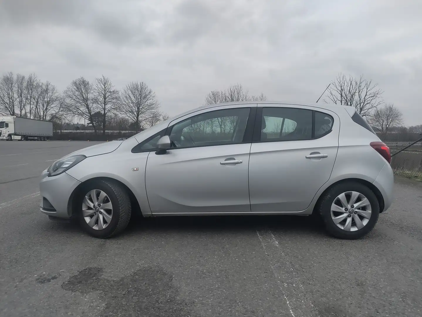 Opel Corsa-e en Très Bon état Zilver - 2