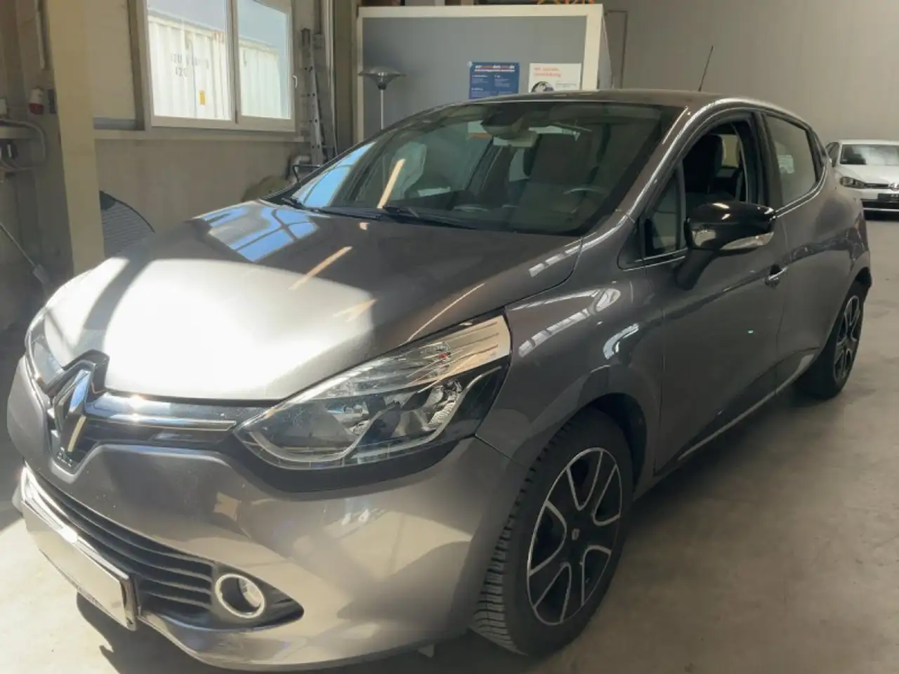 Renault Clio 0.9 TCE 90CH ENERGY INTENS ECOÂ²