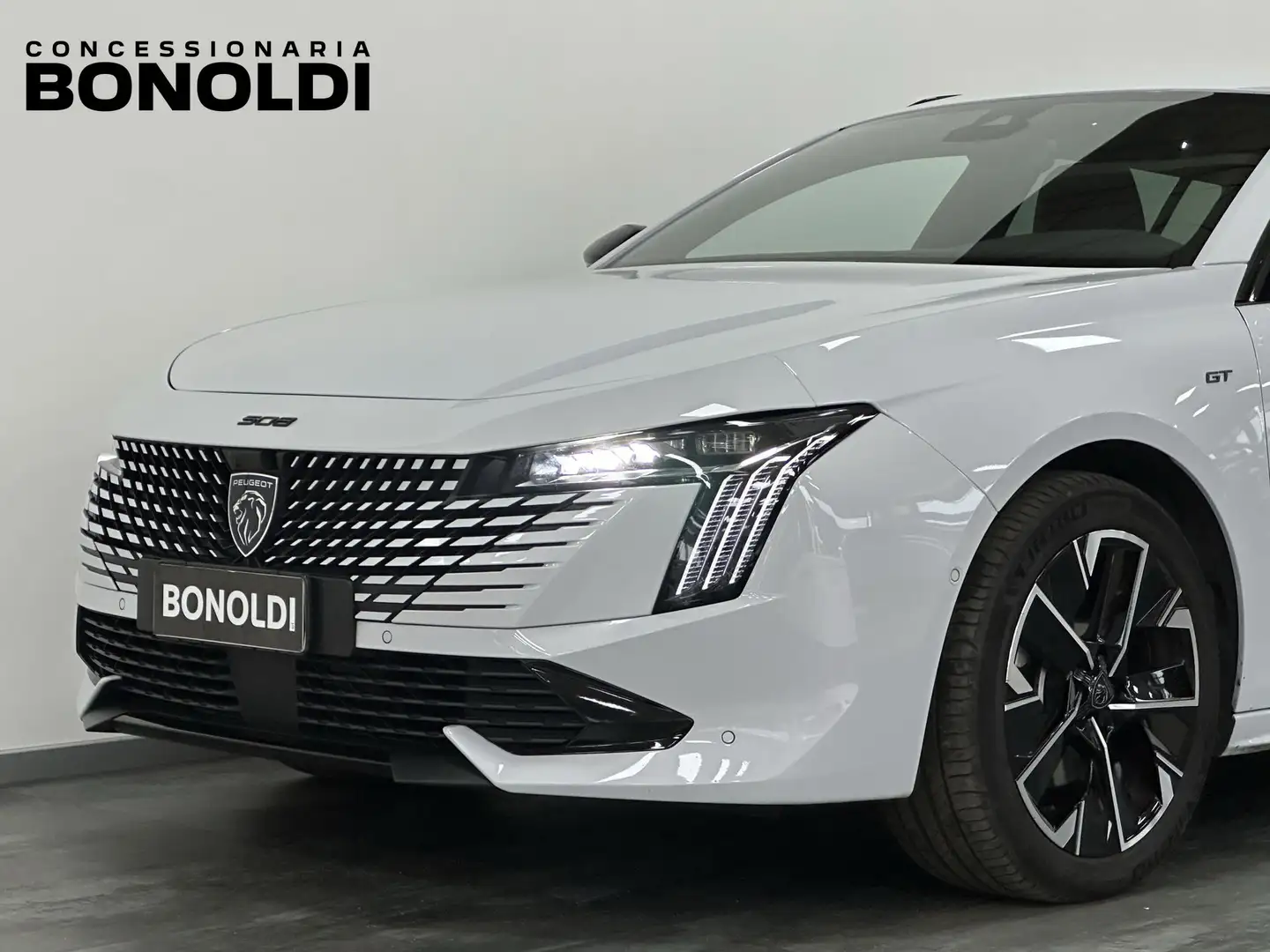 Peugeot 508 508 BlueHDi 130 Stop&Start EAT8 SW GT Weiß - 2