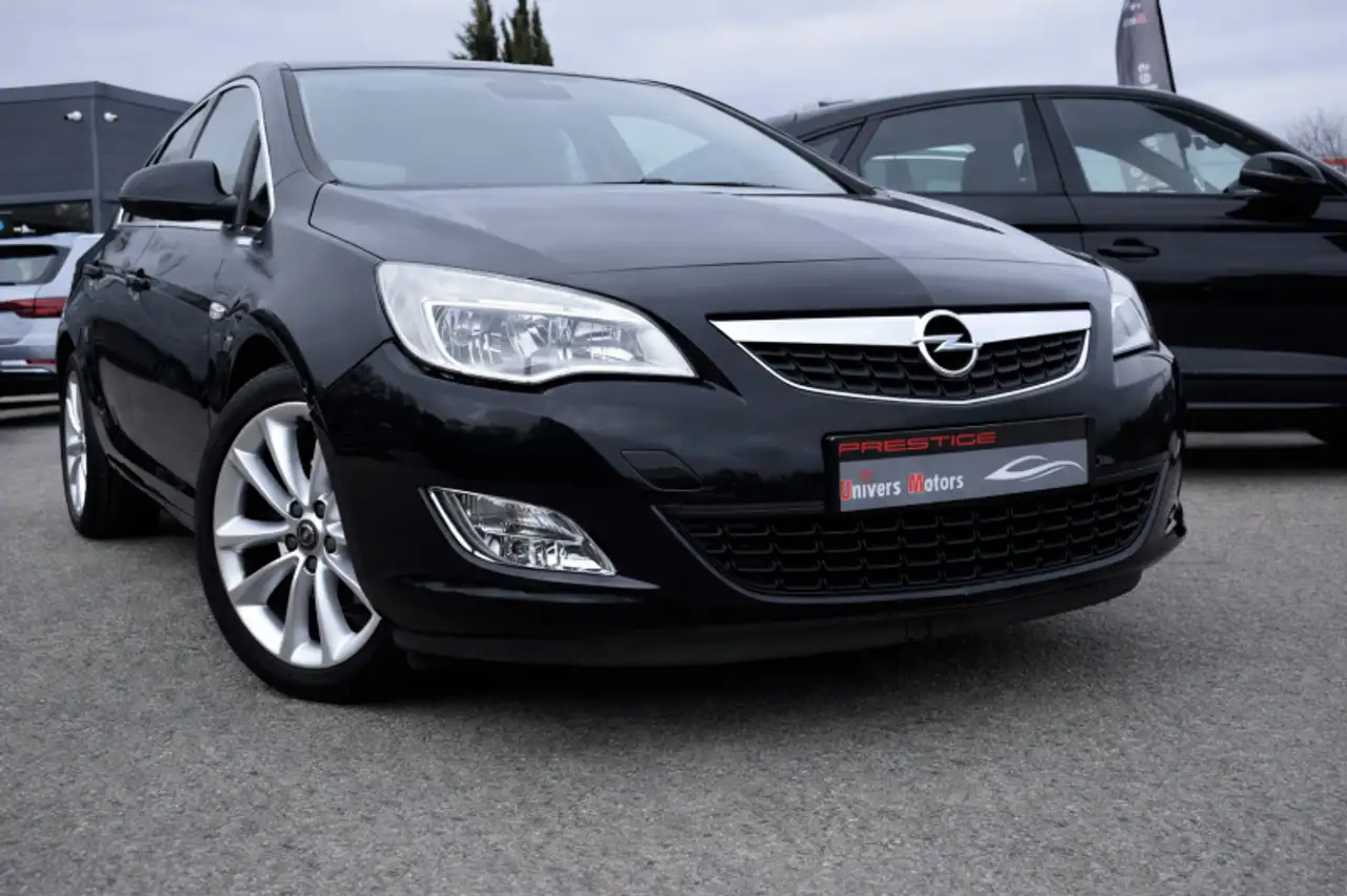 Opel Astra 1.7 CDTI125 COSMO START\\u0026STOP