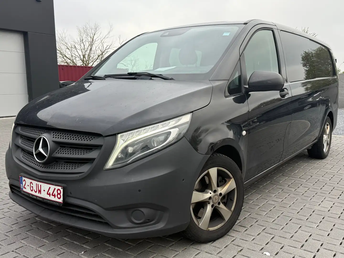 Mercedes-Benz Vito 2.2 DOUBLE CABINES/TVAC/BTE AUTO/5 PLC/NAVI/CUIR Zwart - 1
