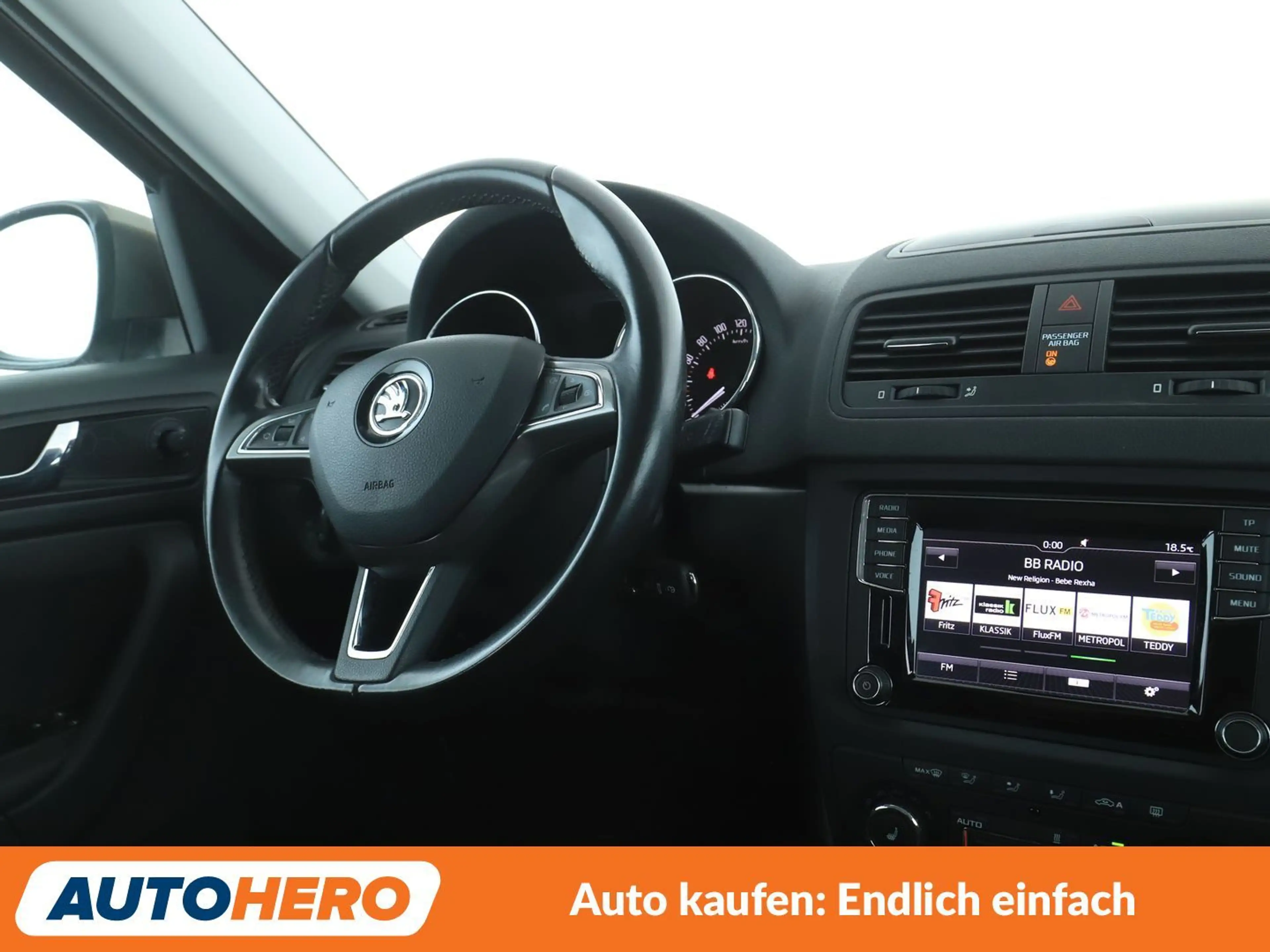 Skoda Yeti 1.4 TSI Joy 4x4 Aut.*XENON*TEMPO*PDC*SHZ*AHK*ALU* — photo 13